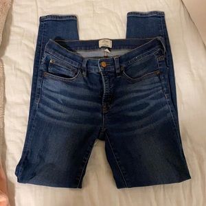 JCrew toothpick jeans. 28. No rips or holes! EUC